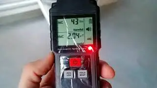 MT525 Radiation meter in the flat
