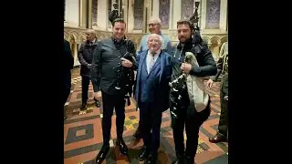 Dos gaiteros ourensanos hacen bailar al presidente de Irlanda