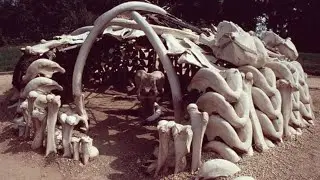 Mysterious ancient structure made of mammoth bones