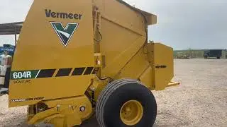VERMEER 604R SIGNATURE For Sale