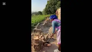 Splitting Wood with an  Axe at Granny's house🪓 🪓🪵🪵🔥🔥 #fire #woodstoves #wood #splittingwood #axe