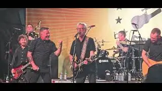 Dropkick Murphys with Billy Bragg - 