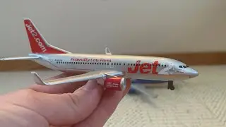 Beautiful DARON JET2 B737 Unboxing and Review! MY NEW FAVORITE 737!