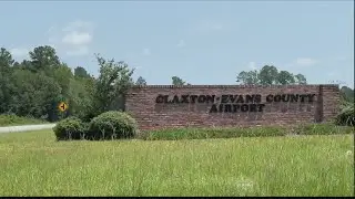 3 killed in plane crash near Claxton-Evans County Airport
