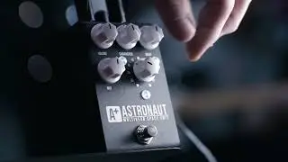 Shift Line A+ Astronaut 3 Multi-reverb pedal demo part 1