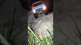 #rccomunity #rockvan #rockcrawler #scale4x4 #fortheboys #fyp #hobbyplus #vanlife #fullsize #rcoffoad