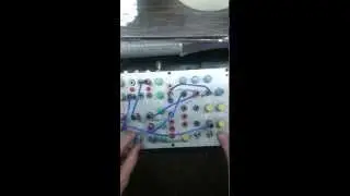 Screamer vco Echo NOISE - techno