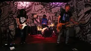 Los Brigands at Regal Inn 12/19/2025