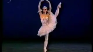 Grand pas Classique - two female variations