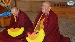 ཕྱི་ལོ་༢༠༡༩ ཟླ་བ་ ༡༠ ཚེས ༢༥ ཉིན་འདི་ལོའི་ཊཱིཀྐའི་དམ་བཅའ་བ། ཁང་སེར་རིན་པོ་ཆེ་མཆོག་དང་མཁས་གྲུབ་ནོར་བཟང