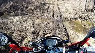 Offroad with the new Motoz Tractionators