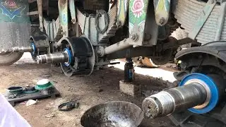 Diesel Engine Wheel Bearing Maintenance: Grease & Installation Tips #tranding #viralvideo