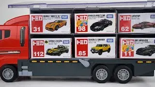 🌈🚛 13 Tomica Luxury Car Types ☆ Open & Store in the Large Convoy Truck!