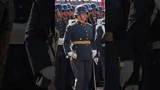 Hermosa Comandante Ej&eacute;rcito de Chile #foryou #desfile #militar #military #army #war