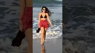 Beach vibeee 🌊 #unnatitomar #goa #viral #trending #trend
