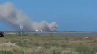 SpaceX Starship Hopper 150m launch from far away (cell phone video)