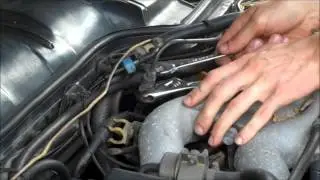 Clutch Hose Replacement - 88 Porsche 944 Turbo