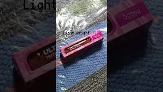 Sassy Colors Ultraglossy tinted lip balm