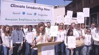 These Amazon Employees Are Fighting Their Company's Secret Carbon Footprint