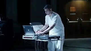 Kaspar Deicher: Knives Out f&uuml;r vier processed turntables (2025)