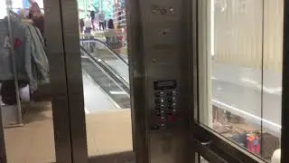 Kone Hydraulic Elevator @ Gap-TSQ (ex Toys R Us)