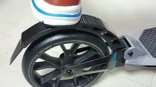 How Back Wheel Brake Works | Oxelo Adult Scooter Town 7XL | Decathlon