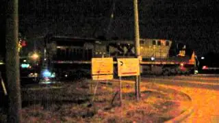 CSX 459 & 8567 lead a WB manifest on the CSX Detroit Sub