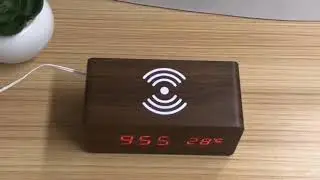 Wooden LED alarm clock with wireless phone charger ET534