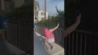 Ice Spice falls down walking with high heels breaking her toe nails