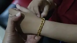 Gelang Mas..? #desa #padukuhan #diro #mandhira #tanorasirna #video #lucu #fyp #jangkauanluas 