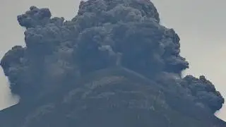 Kanlaon Volcano ERUPTS &ndash; 2km Ash Plume & Pyroclastic Flows | Feb 19, 2026