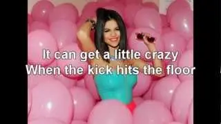 Selena Gomez - Shake it up (Lyrics)