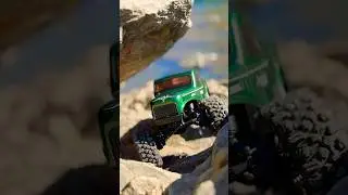 The new Ascent 18 articulation is awesome #minicrawler #short #shortsfeed ￼