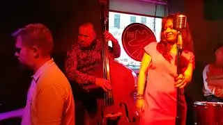 Maria Kuznetsova (vocal) /Running Wild/A.Gibbs/J.Grey/Leo Wood