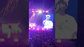 #baekhyun saying WE ARE ONE, EXO SARANGHAJA  #LONSDALEITEinMNL #exo #exol #lonsdaleiteinmanila