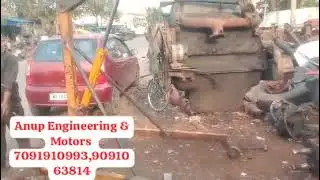 Manual hydrolic engine lifting crane 
