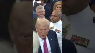 Trump ignores reporters' questions on Epstein