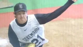 【巨人】「いかつい球」ドラ１竹丸和幸の初ブルペンに坂本勇人ブルペン捕手驚がく
