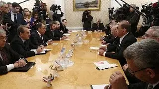 Russia says Syria peace talks in Geneva delayed