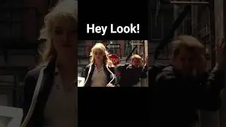 Meanwhile Tom in Zakuji with the mask on!😂 #spiderman #tomholland #tobeymaguire #andrewgarfield #mcu