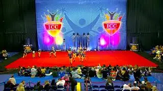 142 VISTA TWISTERS  NITRO C 15 Junior L3