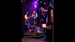 'Boil Em Cabbage Down' - Ida Mae Specker & The Honest Mistakes