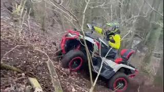 can am hd5 a linhai 650 decentní kopeček