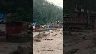 Current situation of  HP 🙏🏻😱😳😱 #himachal #weather #rain #moonson #redalert #weather #kullu #manali