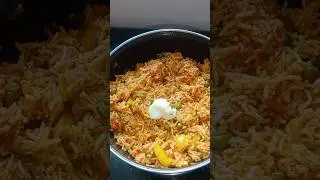 Mumbai style Tawa pulao recipe 😋#pratibhacooking #tawapulav #indianfood