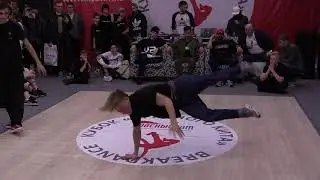 semifinal juniors bboy Dope dog vs bboy Safa - Кубок Красного Кита 20171216
