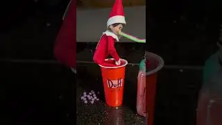 Red+Blue=Purple #christmas #shorts #viral #elfontheshelf #funny #laugh #elf  #comedy #humor
