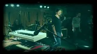 seven steps to the green door - dividing water ( live @ Bergkeller Reichenbach 2017 )