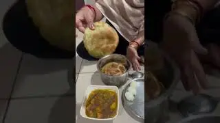 মটরশুটির কচুরি আলুর দম দারুন দারুন রেসিপি হয়েছে শীতের #youtubeshorts #food