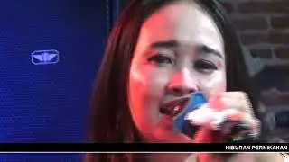 Tanda merah vocalis Diyan Novi 